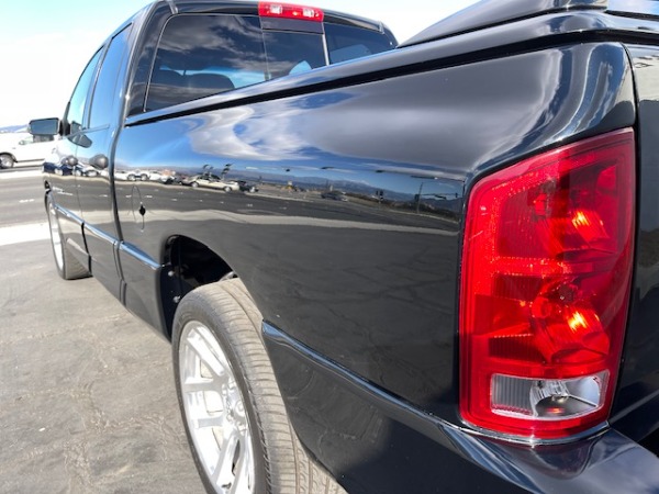 Used-2005-Dodge-Ram-1500-SRT-10