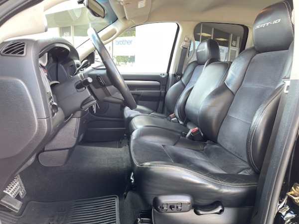 Used-2005-Dodge-Ram-1500-SRT-10