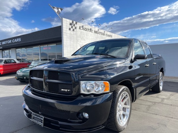 Used-2005-Dodge-Ram-1500-SRT-10