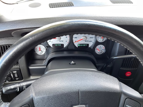 Used-2005-Dodge-Ram-1500-SRT-10