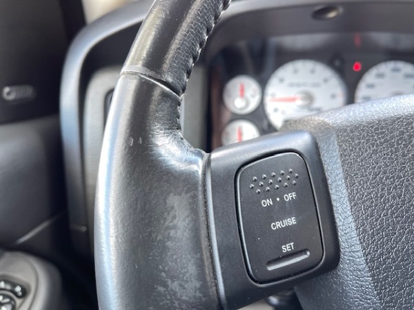 Used-2005-Dodge-Ram-1500-SRT-10