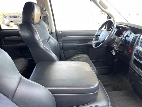 Used-2005-Dodge-Ram-1500-SRT-10