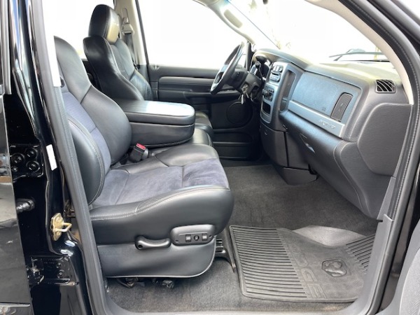 Used-2005-Dodge-Ram-1500-SRT-10