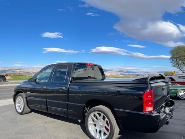 Used-2005-Dodge-Ram-1500-SRT-10