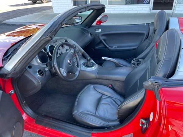 Used-2008-Pontiac-Solstice