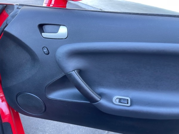 Used-2008-Pontiac-Solstice