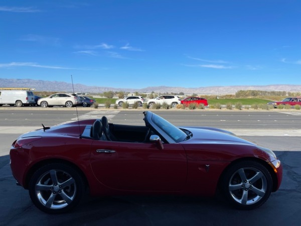 Used-2008-Pontiac-Solstice