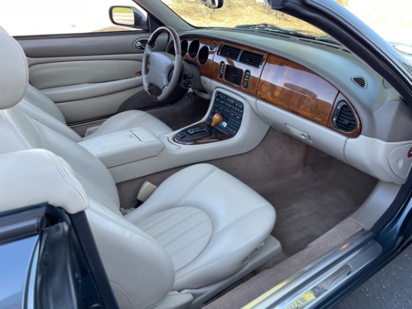 Used-2001-Jaguar-XK-Series-XK8