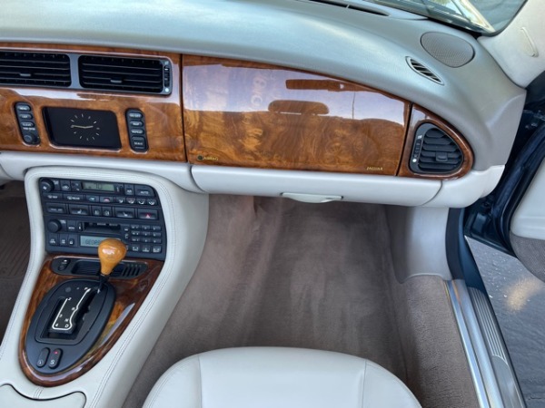 Used-2001-Jaguar-XK-Series-XK8