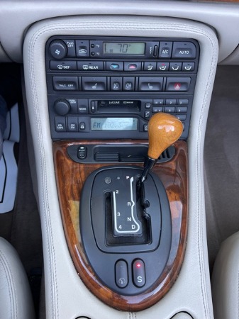 Used-2001-Jaguar-XK-Series-XK8