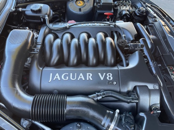 Used-2001-Jaguar-XK-Series-XK8