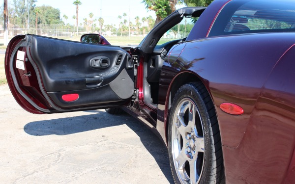 Used-1998-Chevrolet-Corvette