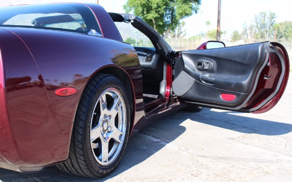 Used-1998-Chevrolet-Corvette