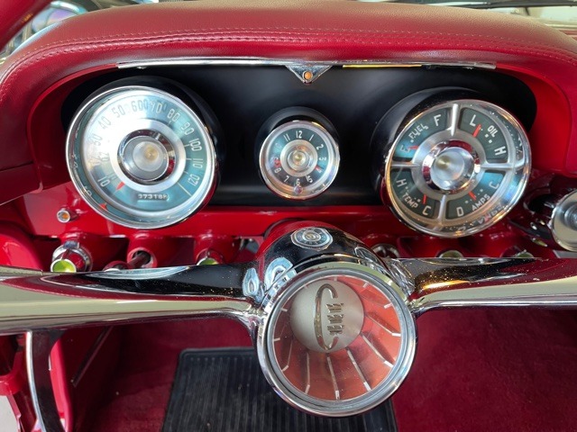 Used-1958-Chrysler-Saratoga