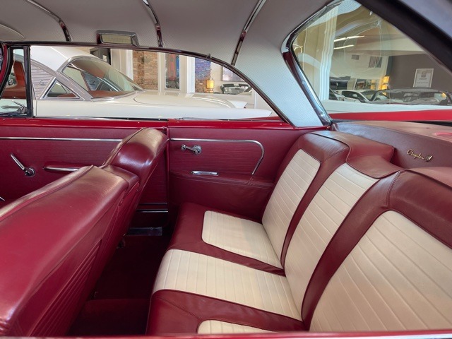 Used-1958-Chrysler-Saratoga