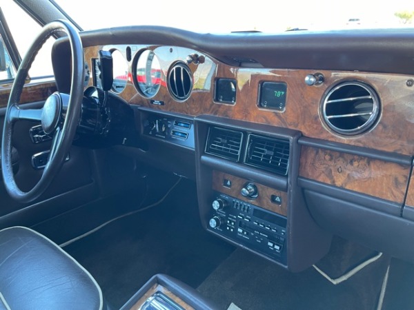 Used-1987-Rolls-Royce-Silver-Spur