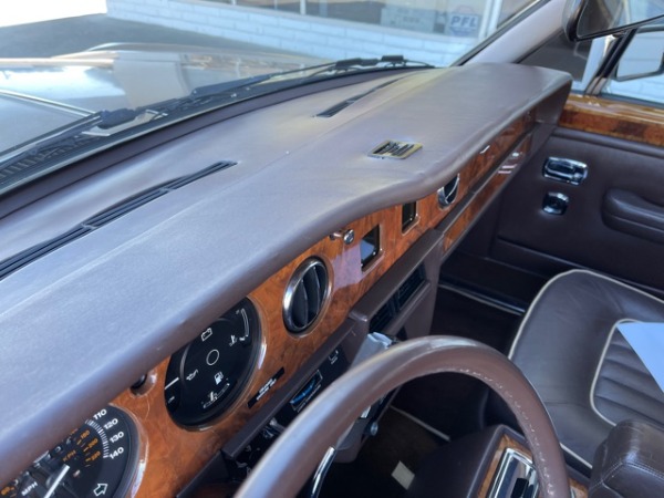 Used-1987-Rolls-Royce-Silver-Spur
