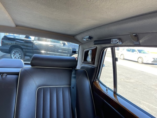 Used-1987-Rolls-Royce-Silver-Spur