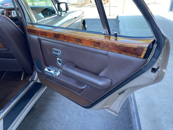 Used-1987-Rolls-Royce-Silver-Spur