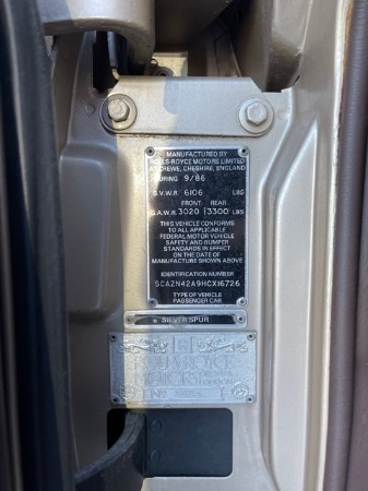 Used-1987-Rolls-Royce-Silver-Spur