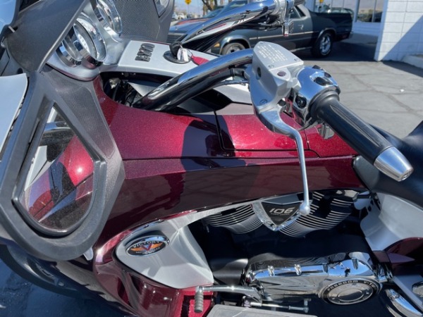 Used-2009-Victory-Vision