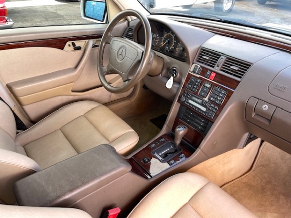 Used-1995-Mercedes-Benz-C-Class-C-220