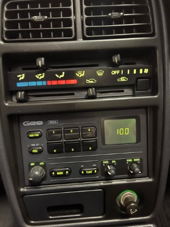 Used-1994-Geo-Tracker