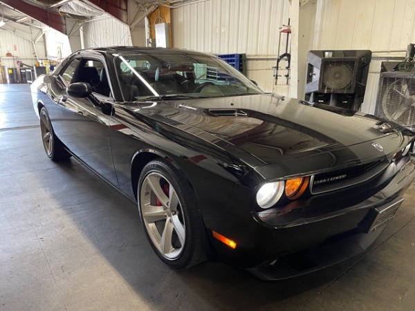 Used-2008-Dodge-Challenger-500-Ltd-Edition-SRT8