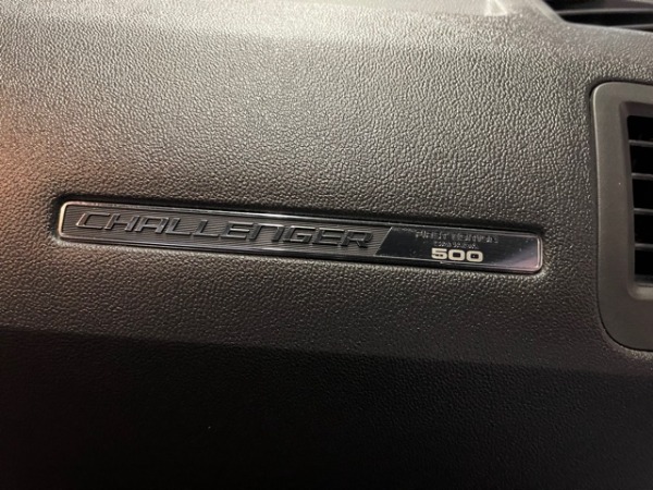 Used-2008-Dodge-Challenger-500-Ltd-Edition-SRT8