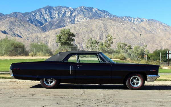 Used-1966-Pontiac-Catalina-2+2