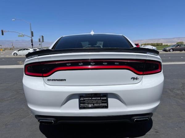 Used-2016-Dodge-Charger-R/T