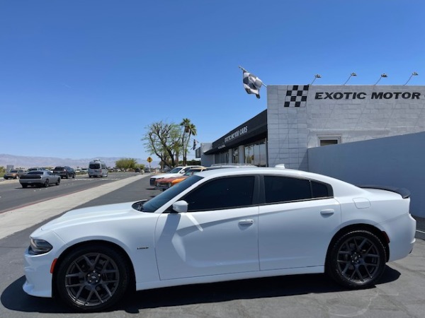 Used-2016-Dodge-Charger-R/T