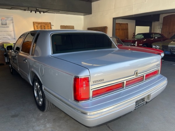 Used 1997 Lincoln Town Car Cartier | Palm Springs, CA