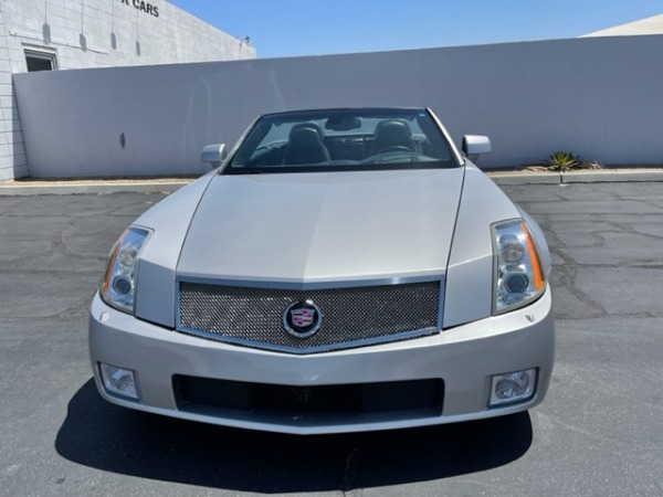 Used-2008-Cadillac-XLR