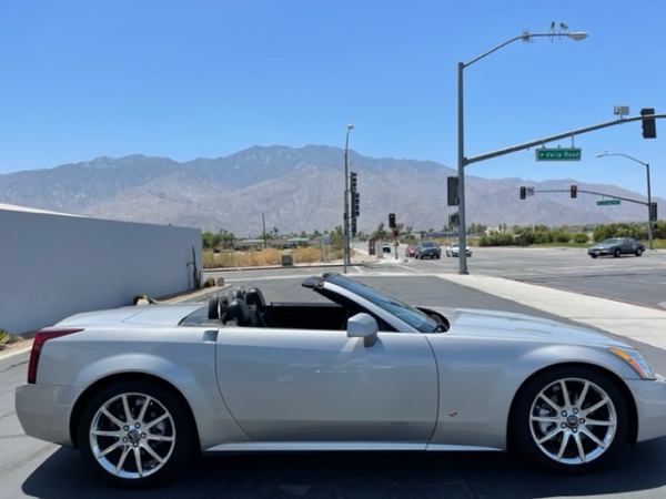 Used-2008-Cadillac-XLR