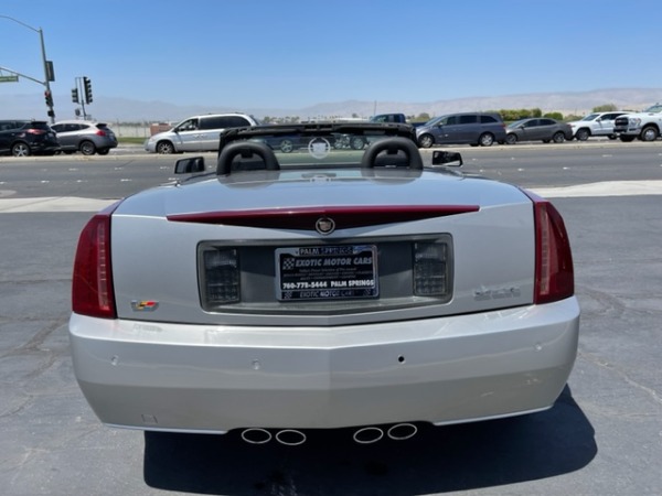 Used-2008-Cadillac-XLR