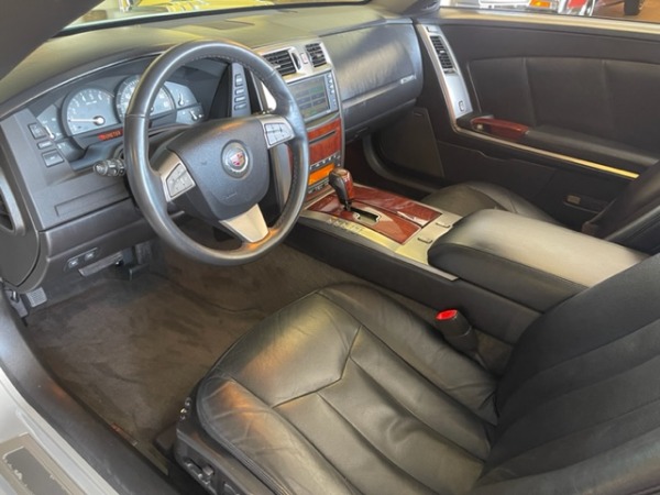 Used-2008-Cadillac-XLR