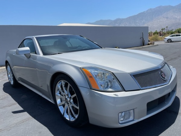 Used-2008-Cadillac-XLR