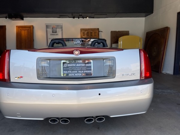 Used-2008-Cadillac-XLR