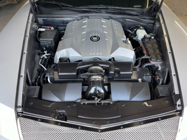Used-2008-Cadillac-XLR