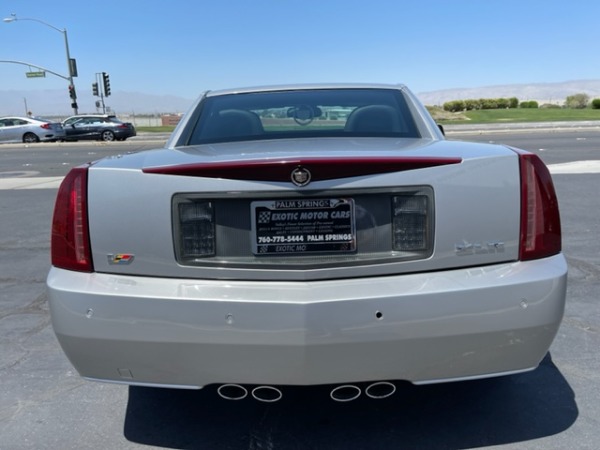 Used-2008-Cadillac-XLR