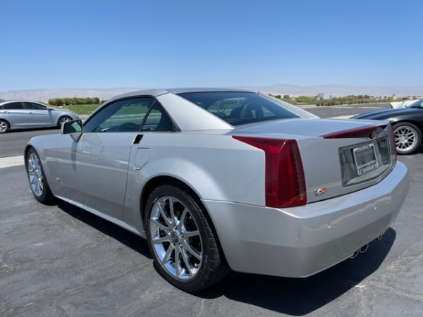 Used-2008-Cadillac-XLR