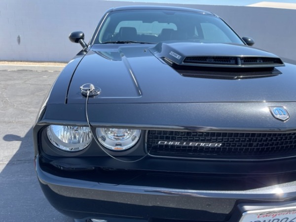 Used-2010-Dodge-Challenger-Mopar-10-R/T