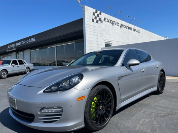 Used-2012-Porsche-Panamera-4S