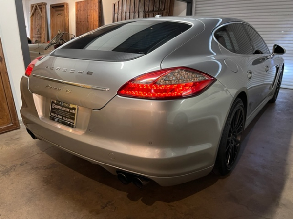 Used-2012-Porsche-Panamera-4S