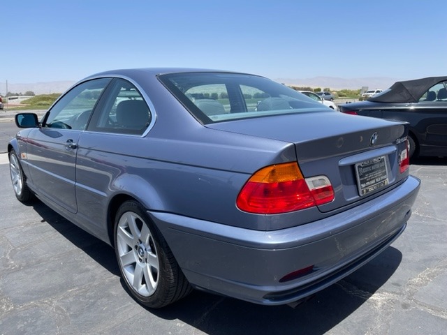 Used-2001-BMW-3-Series-325Ci