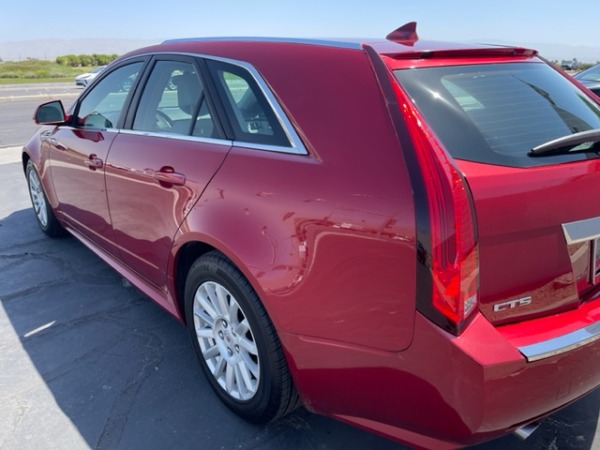 Used-2010-Cadillac-CTS-30L