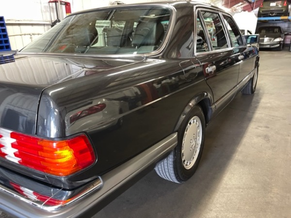 Used-1990-Mercedes-Benz-560-Class-560-SEL