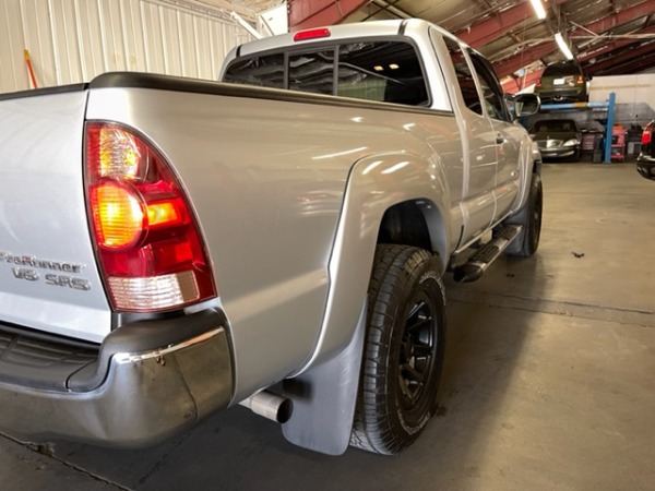 Used-2006-Toyota-Tacoma-PreRunner-V6