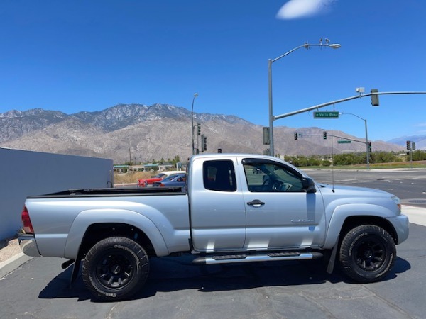 Used-2006-Toyota-Tacoma-PreRunner-V6